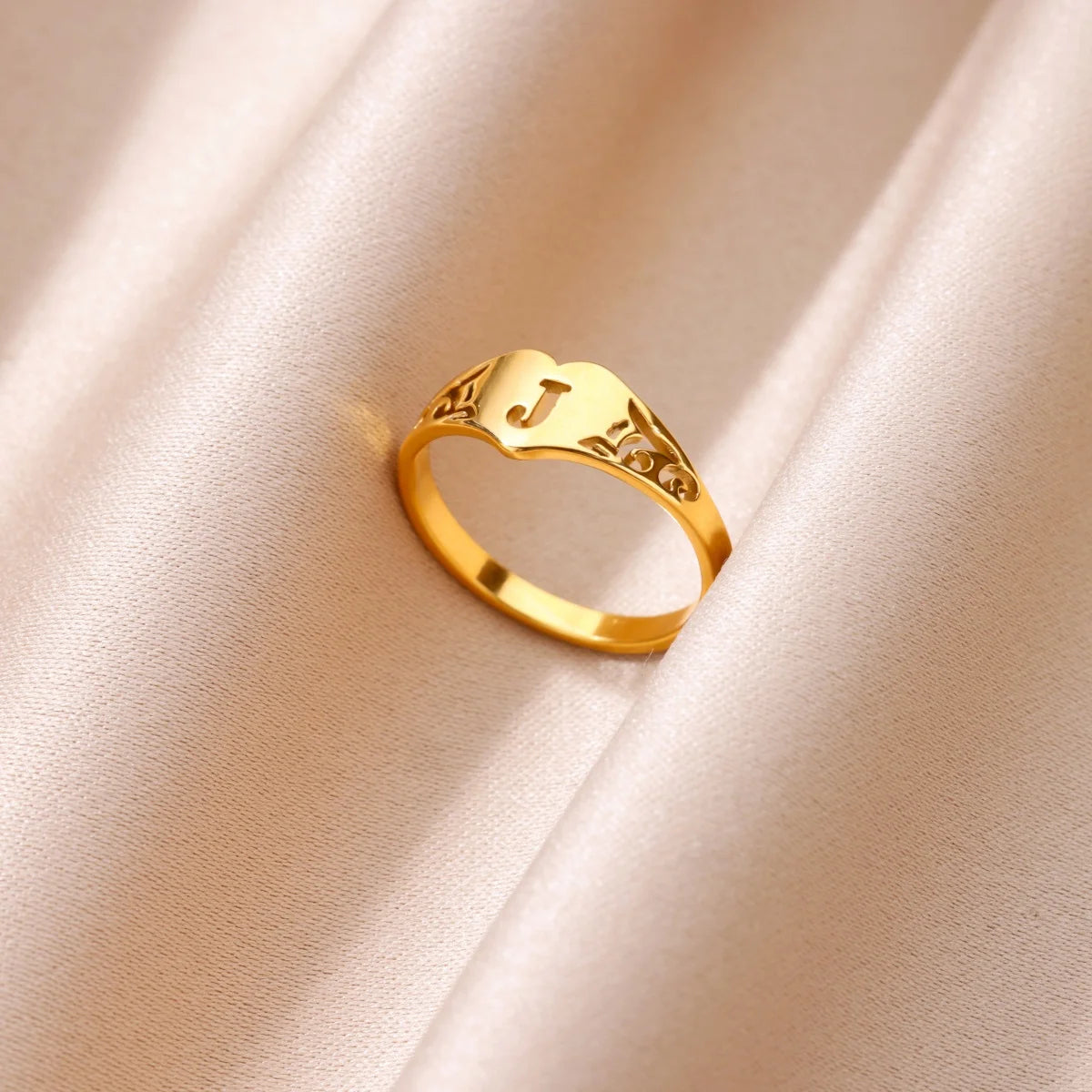 HeartInitial Ring