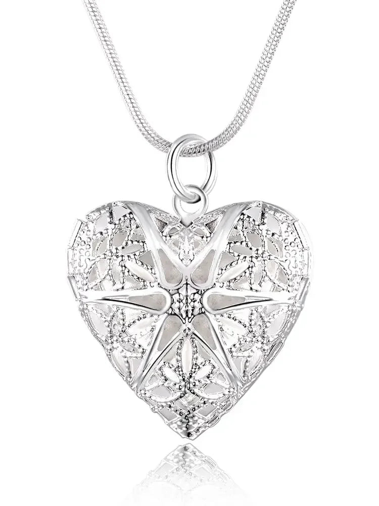 ForeverFrame Necklace