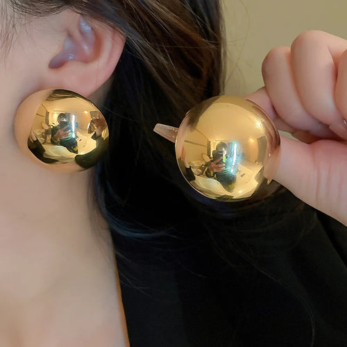 LuxeDome Studs