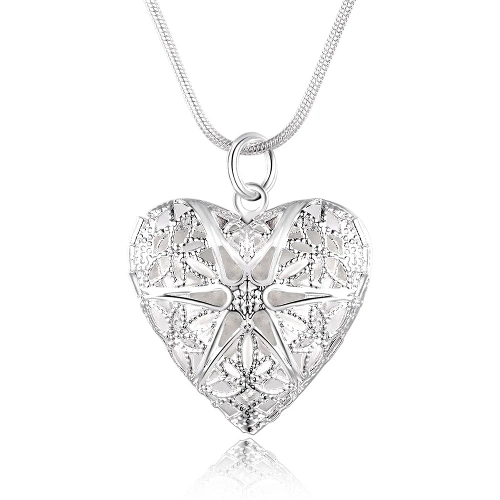 ForeverFrame Necklace